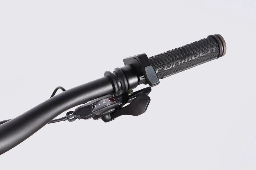 Велосипед з електроприводом 26" AL Formula ePALADIN DD FR рама-17" 48B 15.6А*г 500Вт чорний (матовий) 2026